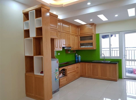 Tủ bếp gỗ sồi giá rẻ