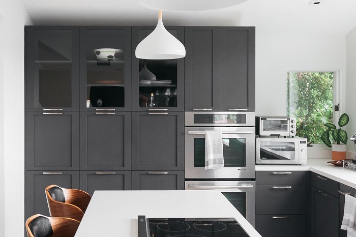 tủ bếp phủ sơn đẹp hiện đại