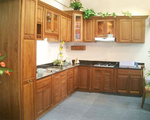 tủ bếp gỗ sồi hiện đại
