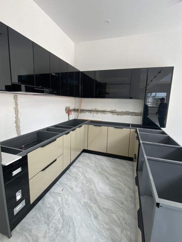 Tủ bếp inox 304 cánh Acrylic bóng gương